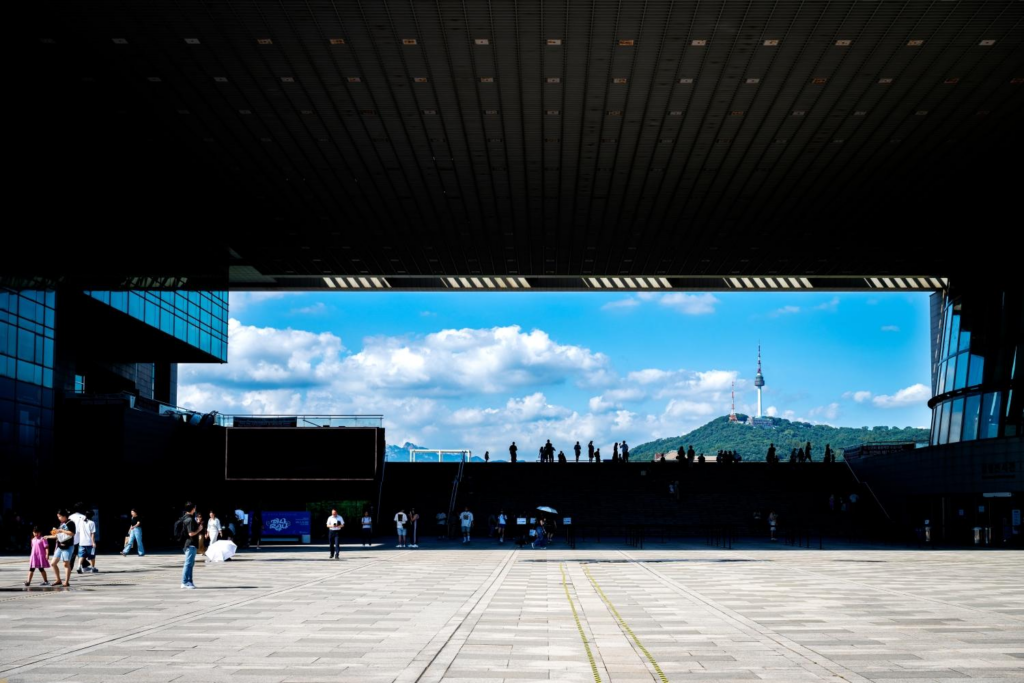 History Meets Global Diversity: 1-Day Itinerary for NMK & Itaewon image